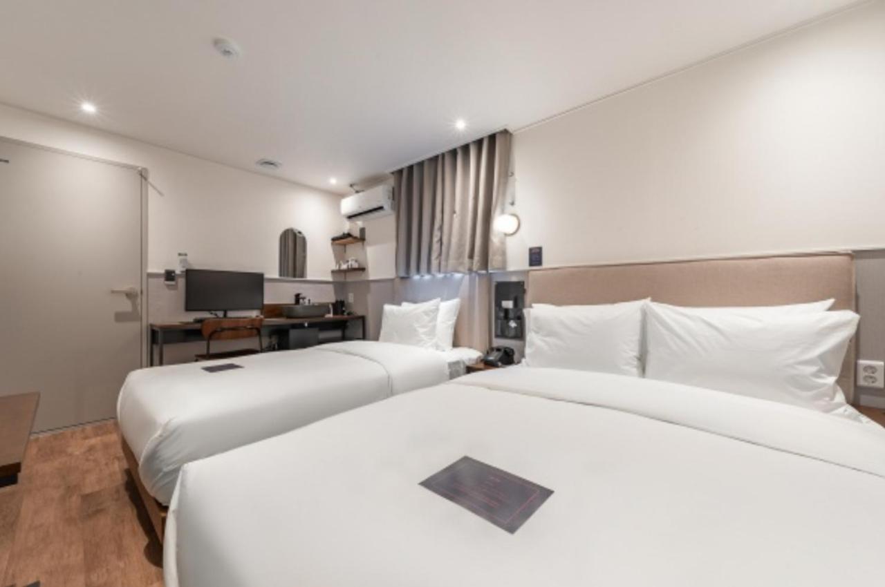 Just Stay Hotel Seoul Exteriör bild